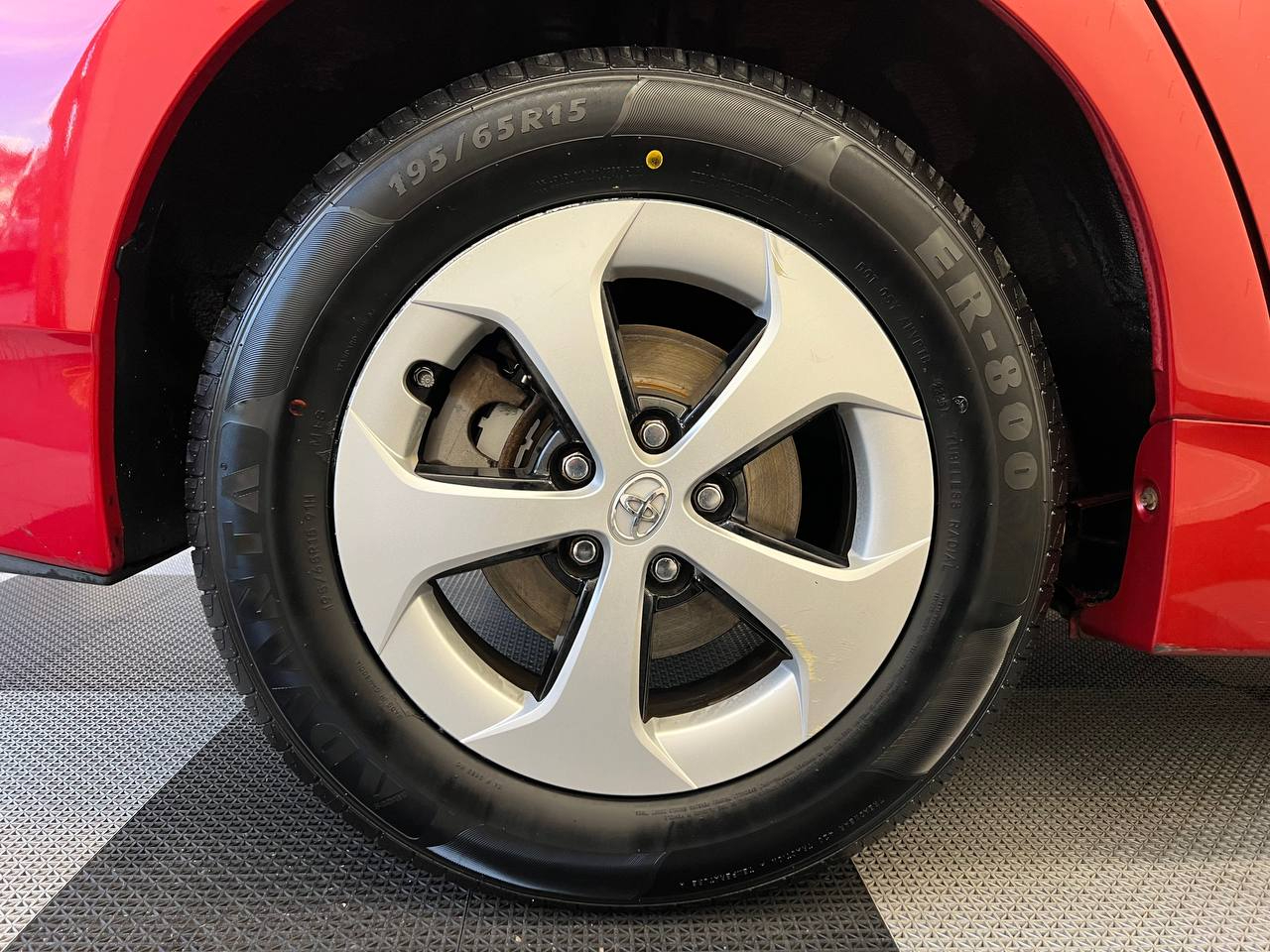 Toyota Prius Three 2013 Toyota Prius Three 2013