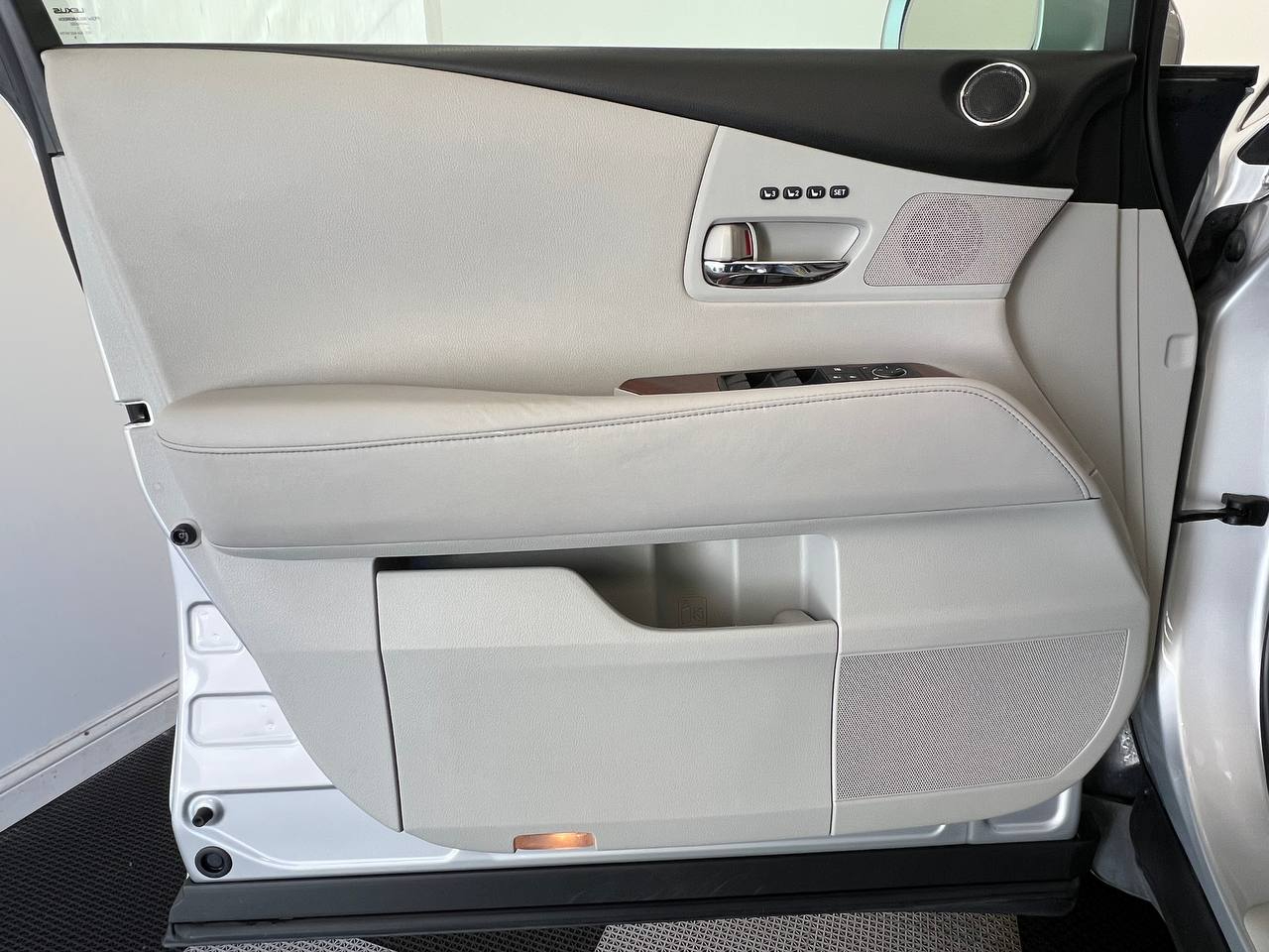 Lexus RX 350 FWD 4dr 2012 Lexus RX 350 FWD 4dr 2012