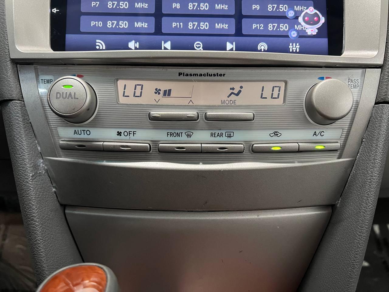Toyota Camry XLE 2011
