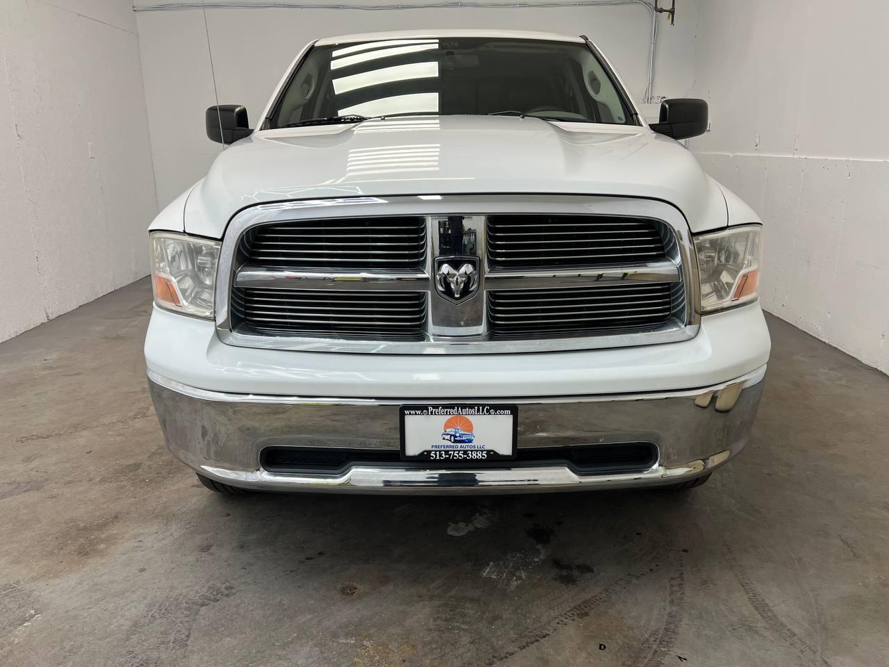 RAM 1500 4WD Quad Cab 140.5" SLT 2012
