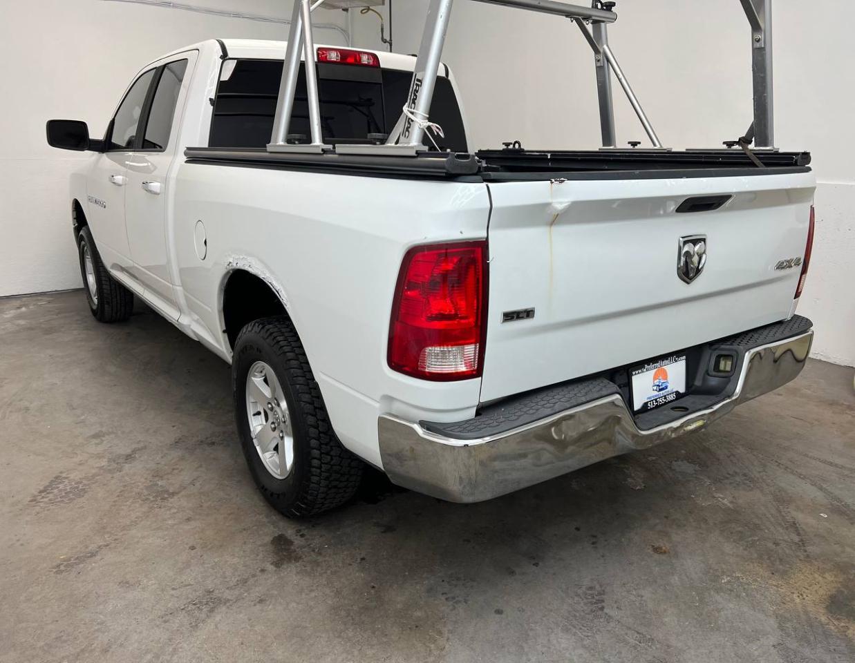 RAM 1500 4WD Quad Cab 140.5" SLT 2012