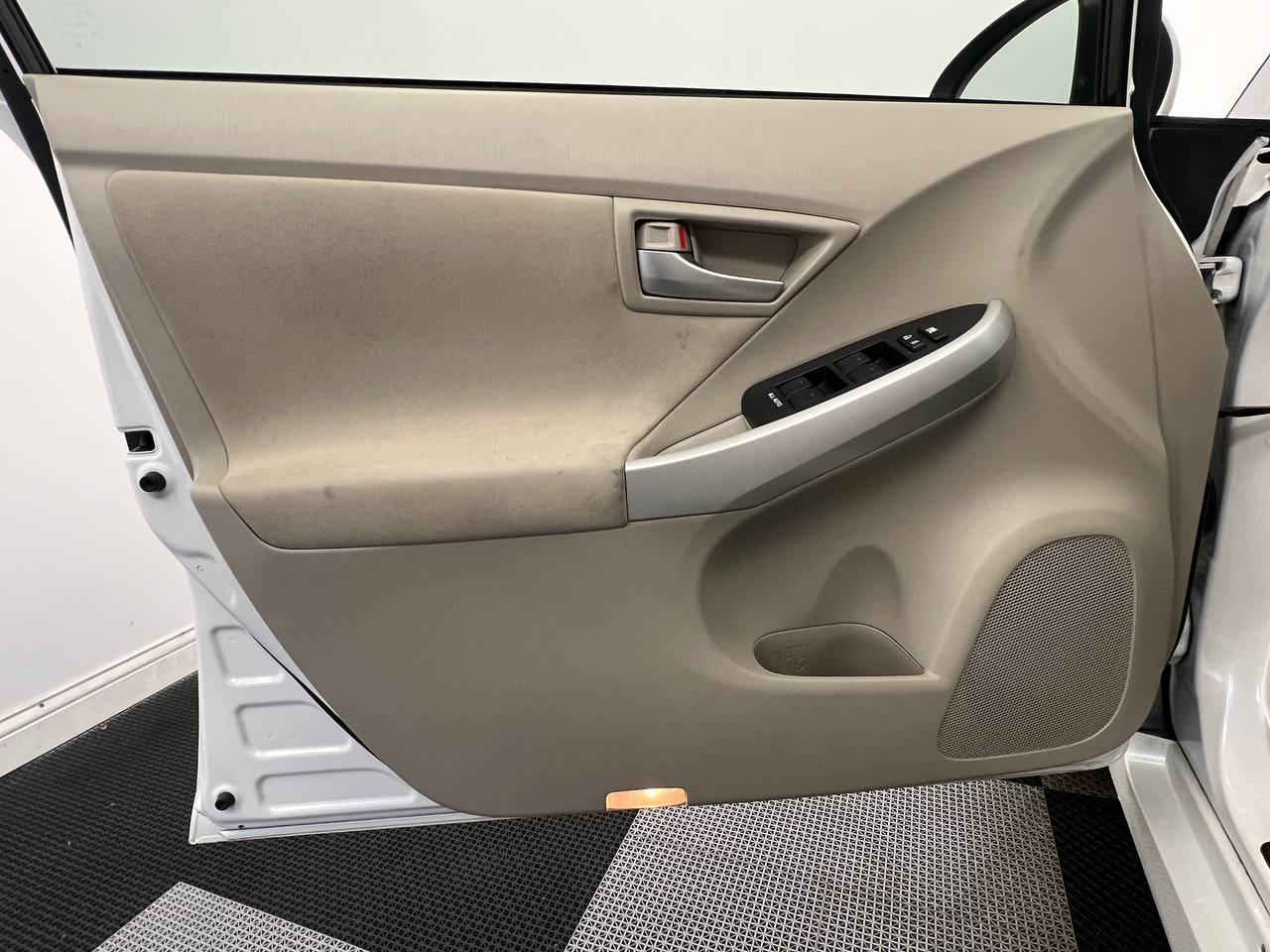 Toyota Prius Three 2012