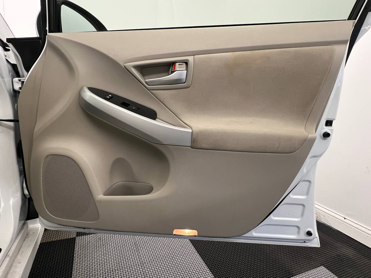 Toyota Prius Three 2012