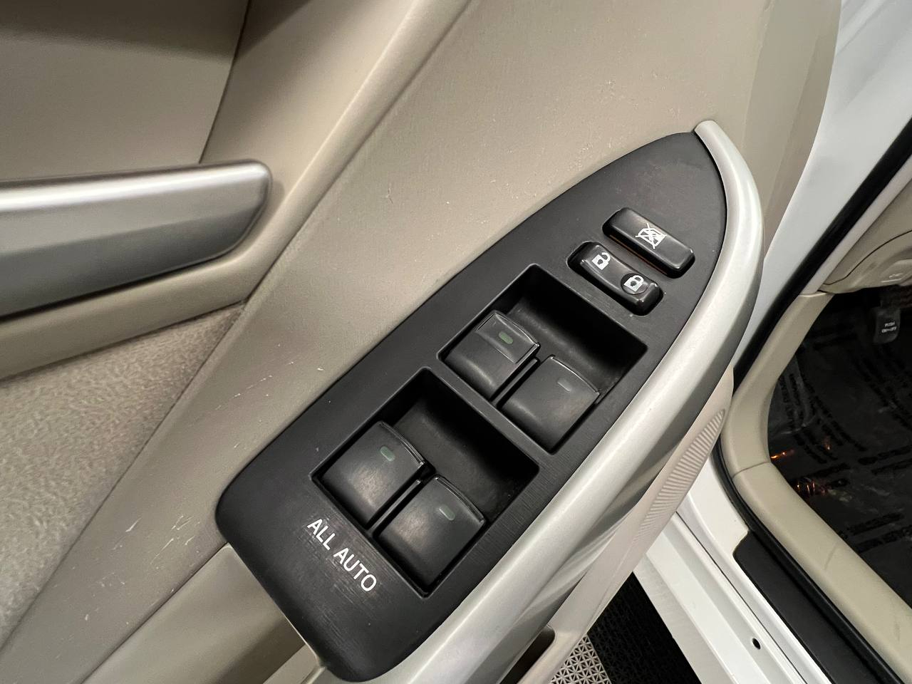 Toyota Prius Three 2012