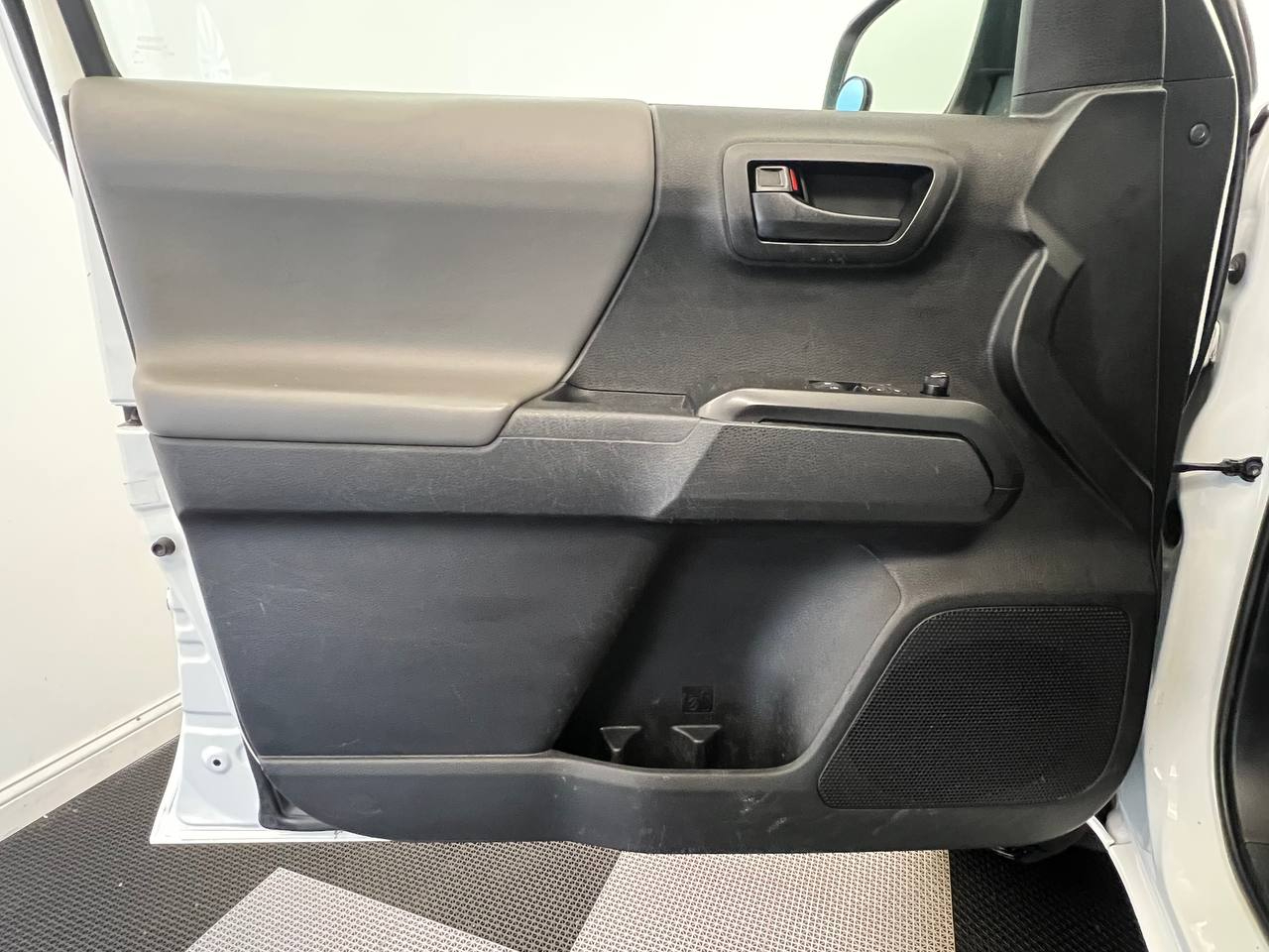 Toyota Tacoma 2WD  2021