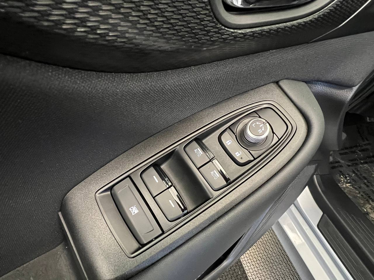 Subaru Legacy Premium AWD 2024