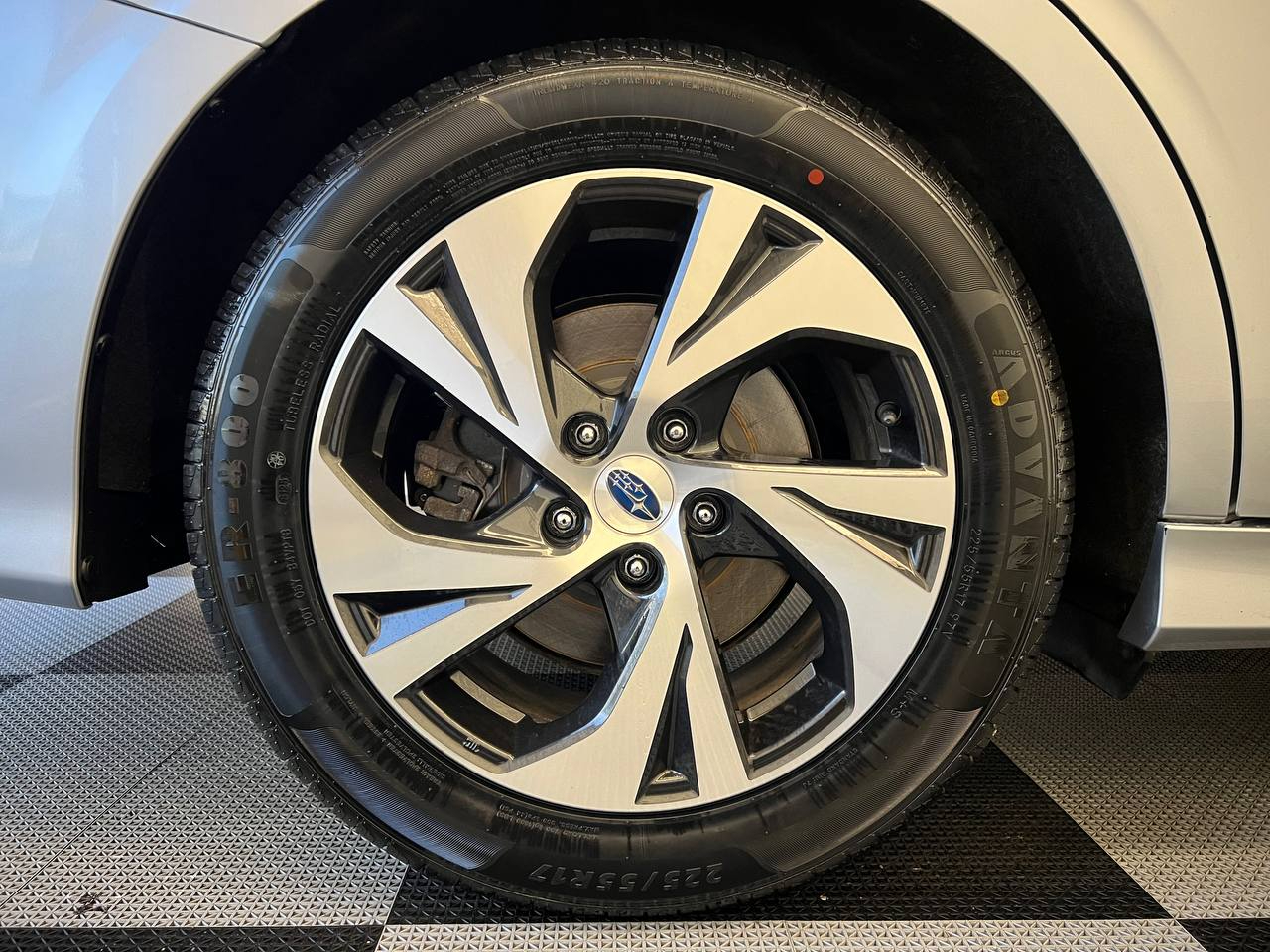 Subaru Legacy Premium AWD 2024