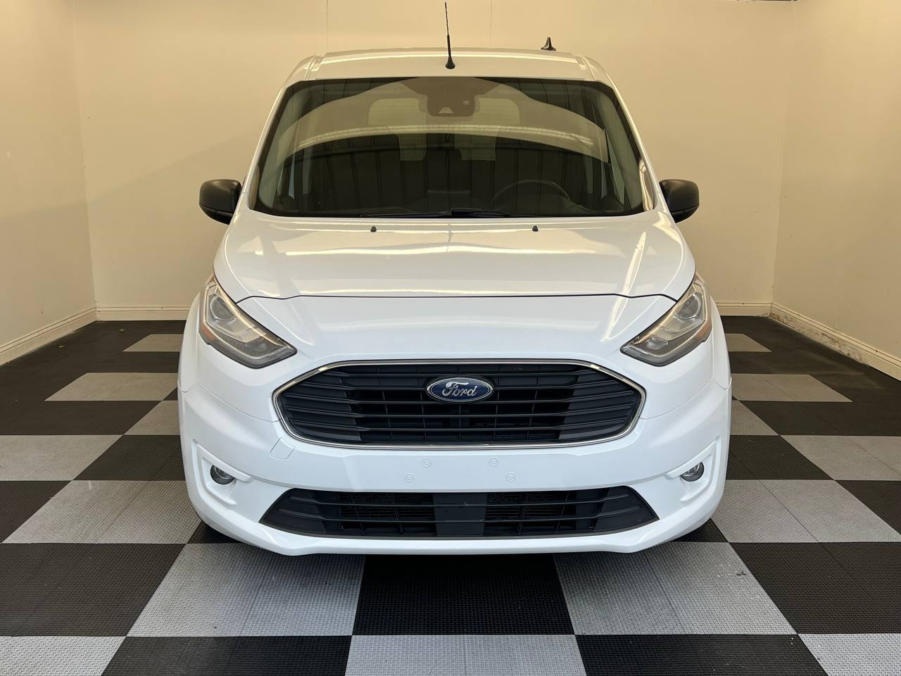 Ford Transit Connect Wagon XLT LWB w/Rear Symmetrical Doors 2020