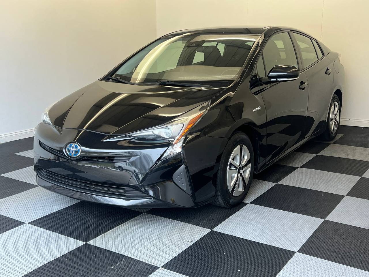 2017 Toyota Prius Three