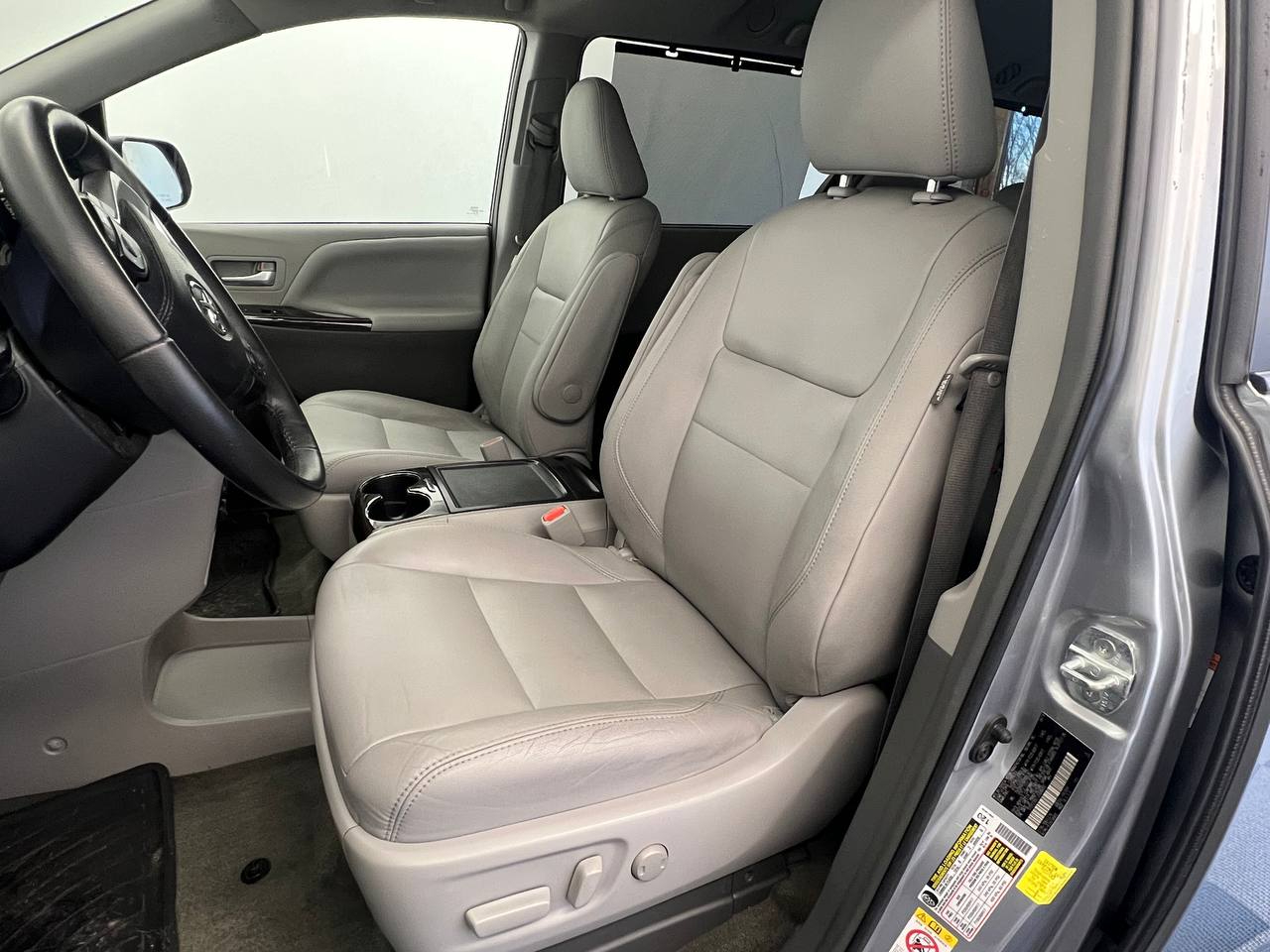 Toyota Sienna XLE 8-Passenger 2018