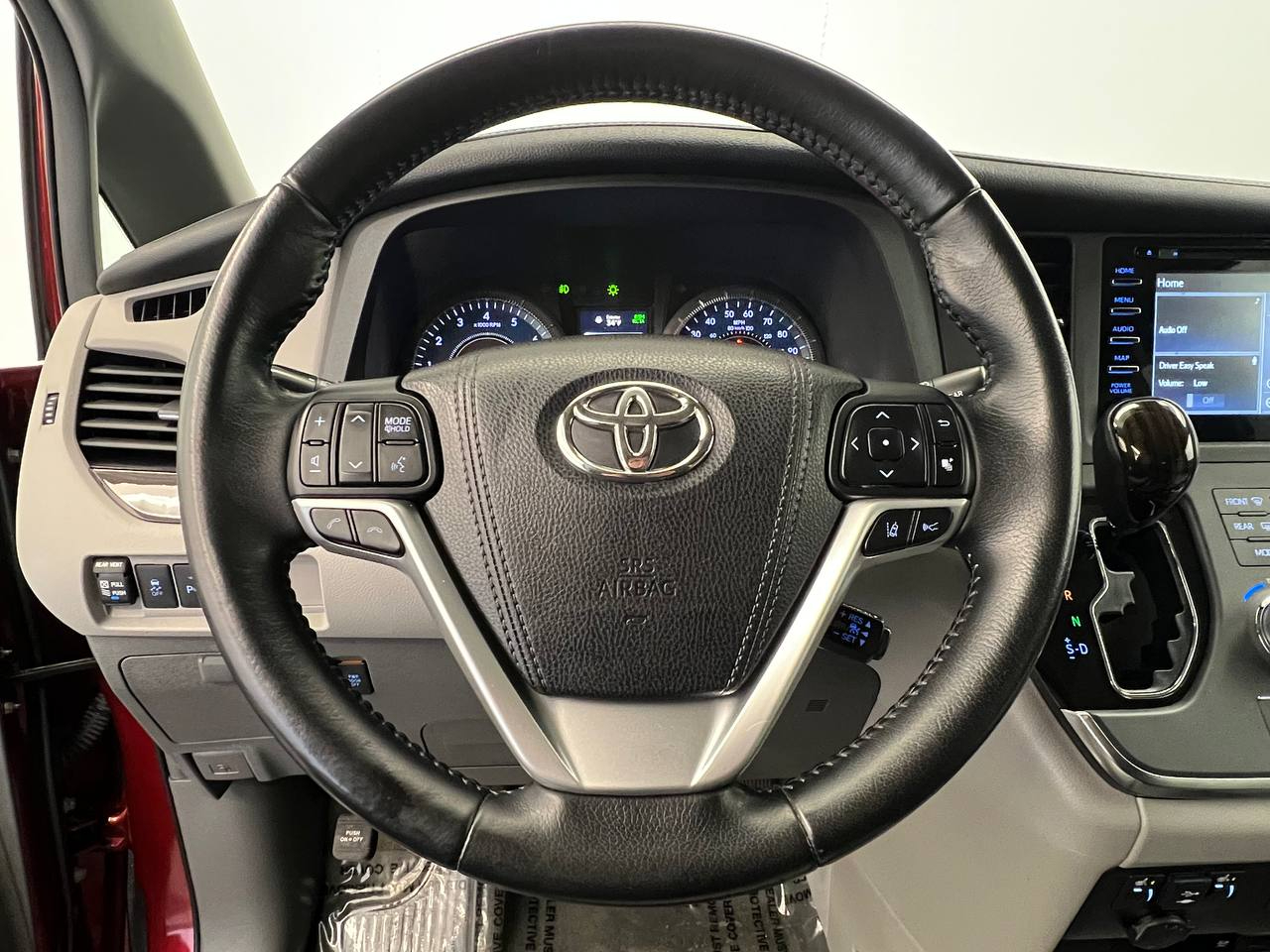 Toyota Sienna  2018