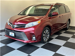 2018 Toyota Sienna 