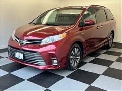 2018 Toyota Sienna 