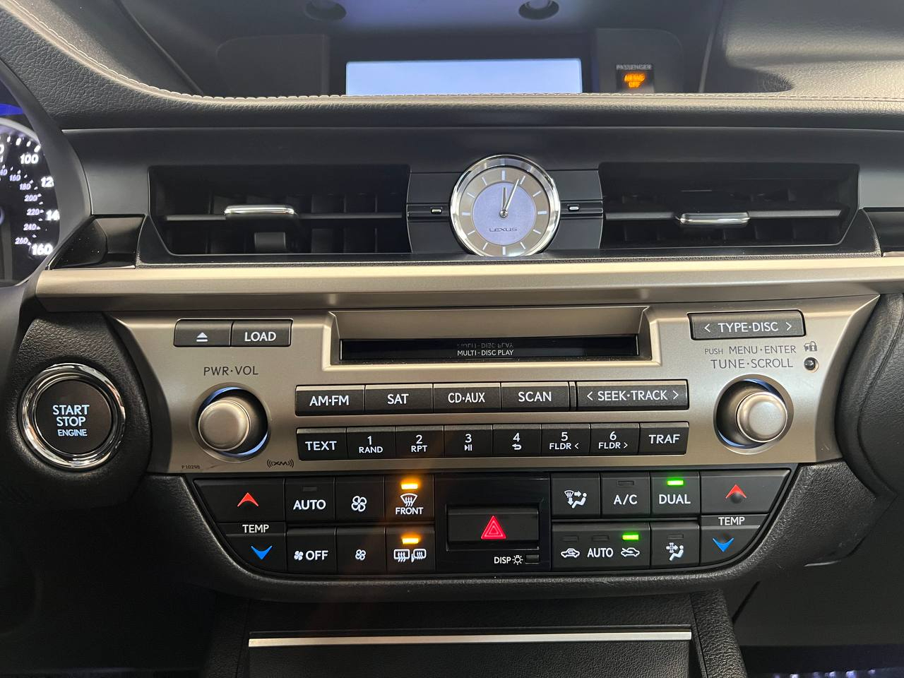 Lexus ES 350 4D Luxury Sedan 2014