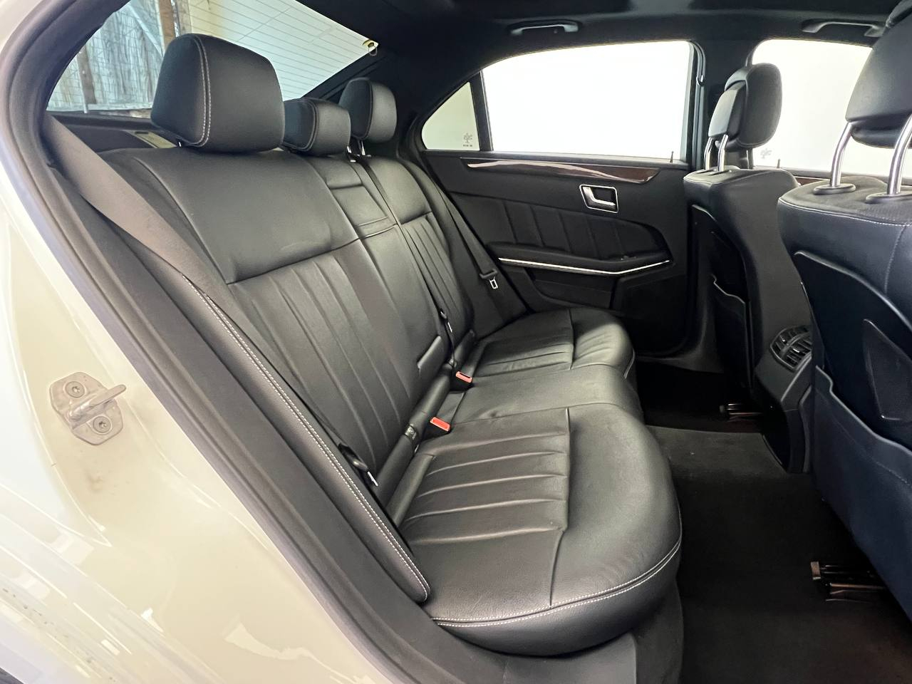 Mercedes-Benz E-Class 4dr Sdn E 400 4MATIC 2016