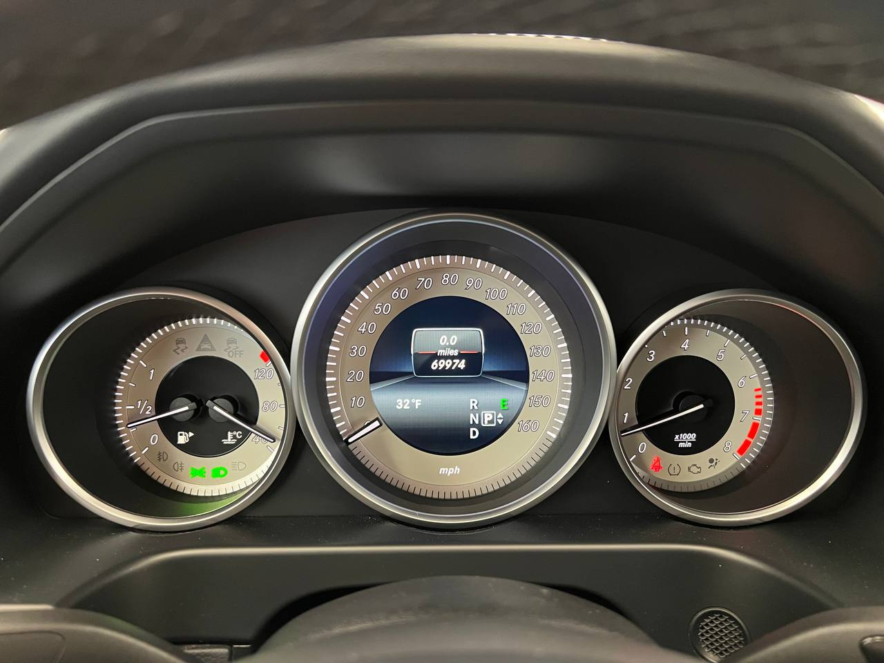 Mercedes-Benz E-Class 4dr Sdn E 400 4MATIC 2016