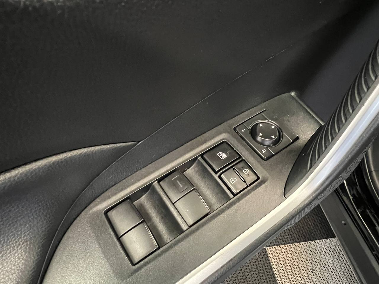 Toyota RAV4 Hybrid  2022