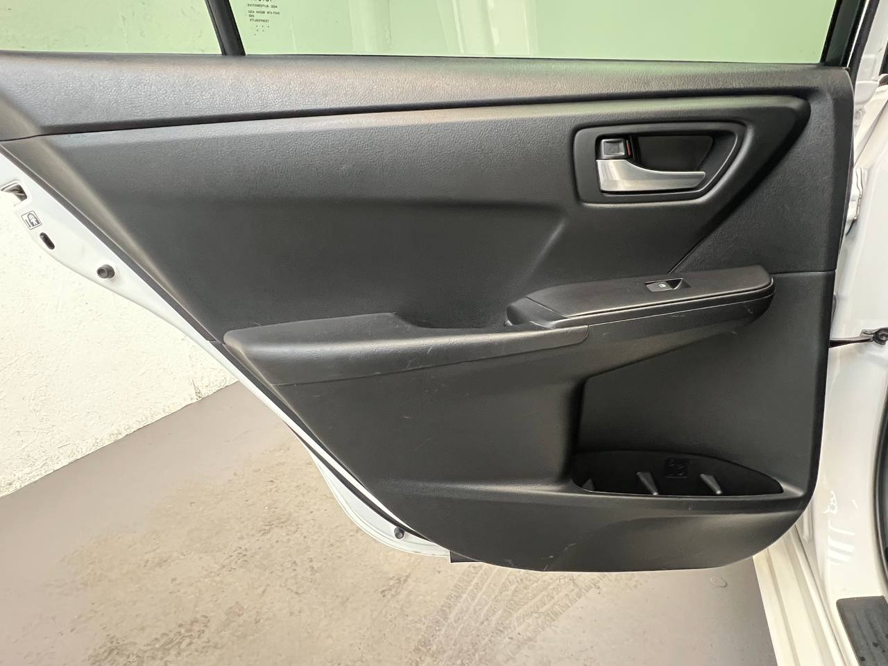 Toyota Camry XLE Auto (Natl) 2017