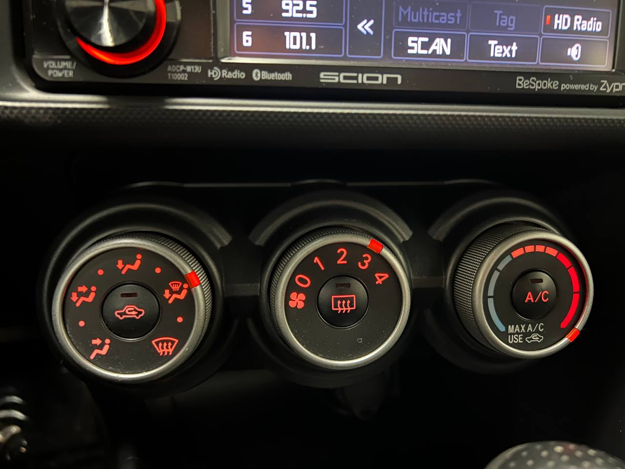 Scion tC Base 2013