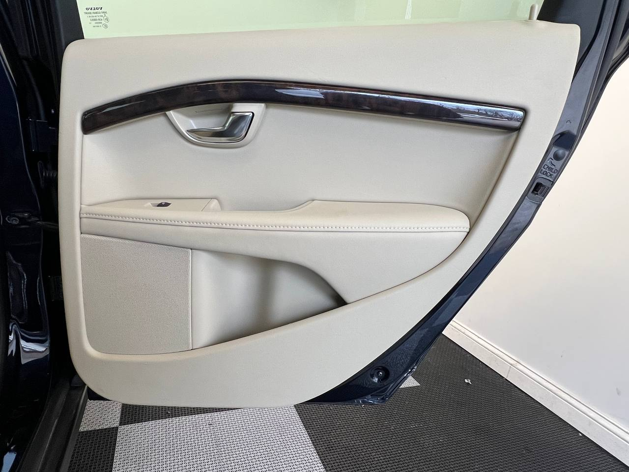 Volvo XC70 FWD 4dr Wgn T5 Drive-E Premier 2016