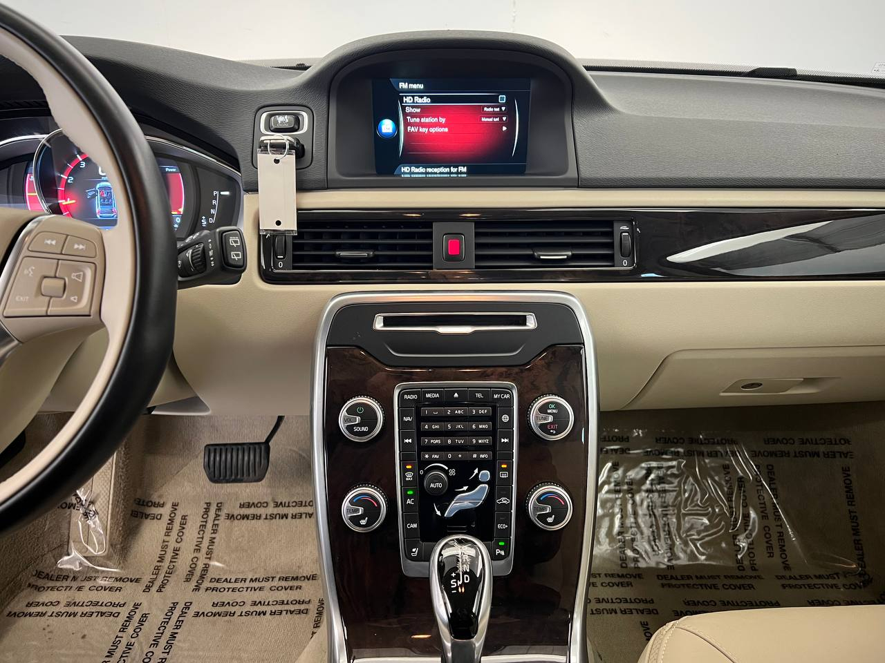 Volvo XC70 FWD 4dr Wgn T5 Drive-E Premier 2016