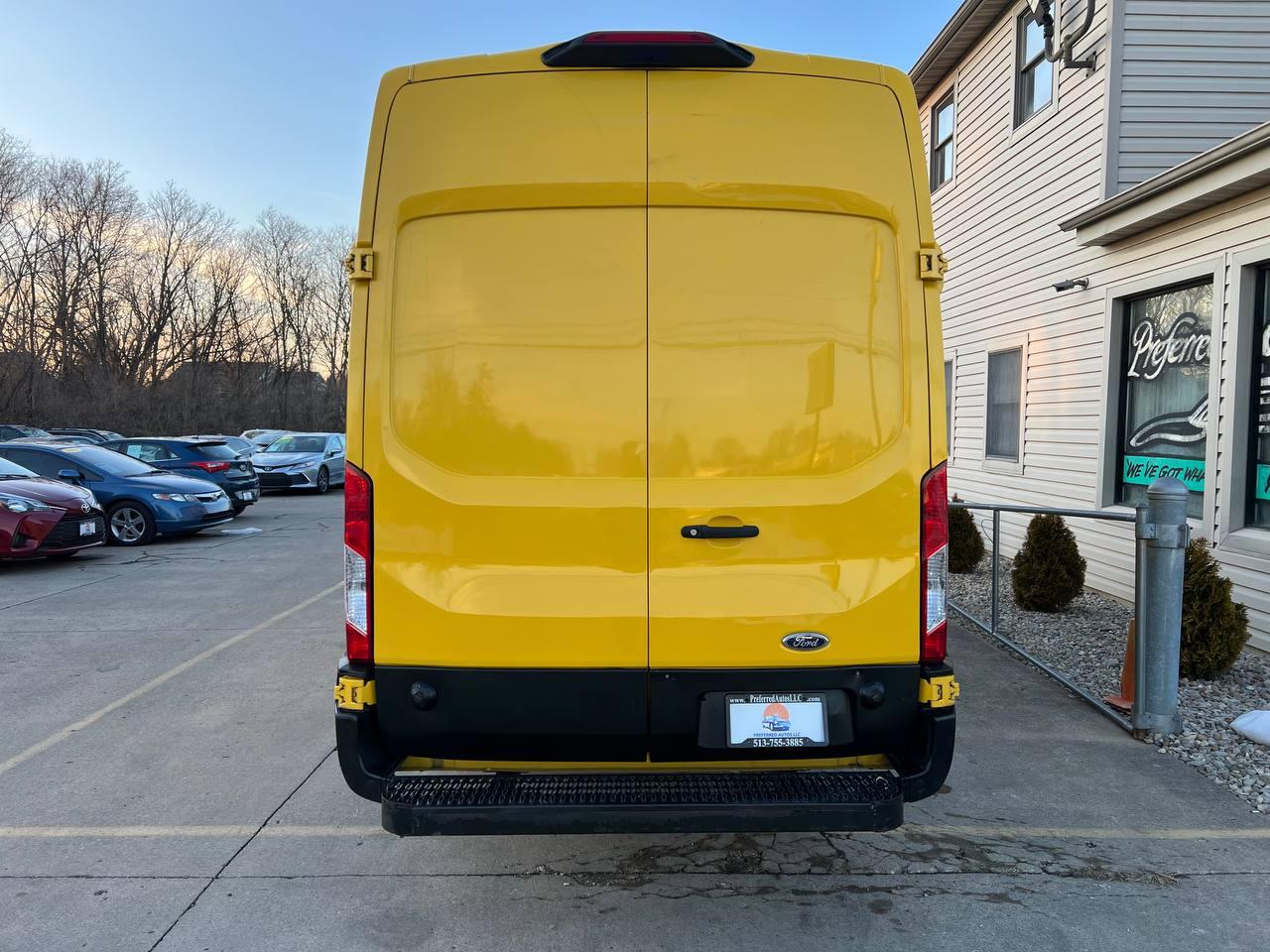 Ford Transit Van T-250 148" EL Hi Rf 9000 GVWR Sliding RH Dr 2019