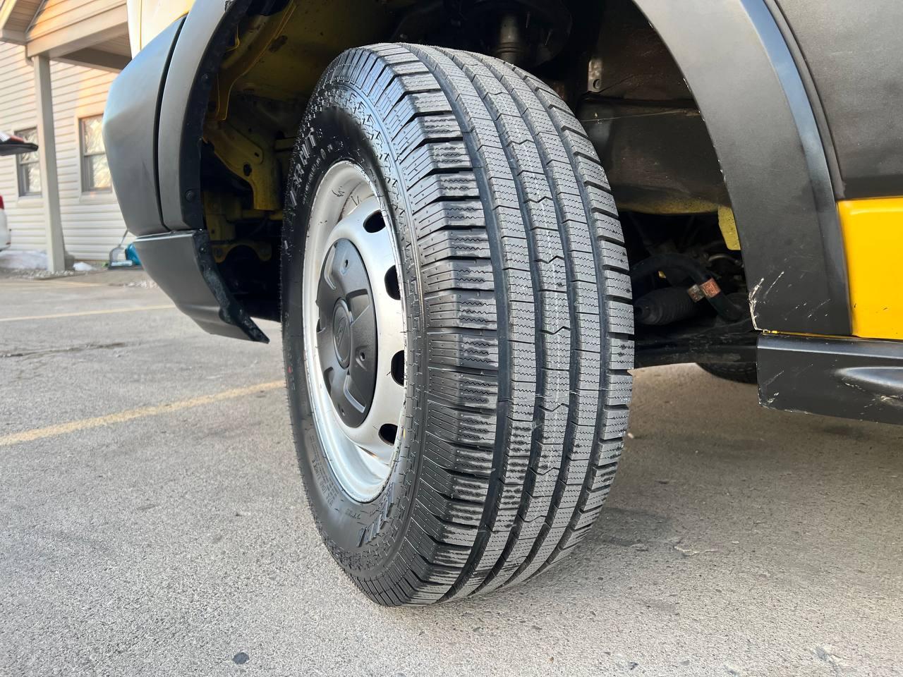 Ford Transit Van T-250 148" EL Hi Rf 9000 GVWR Sliding RH Dr 2019