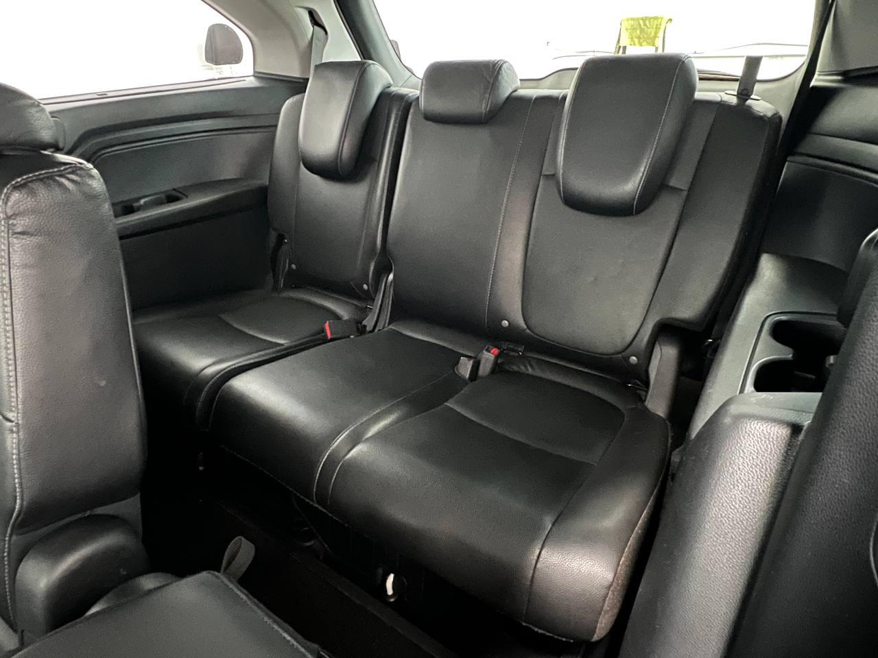 Honda Odyssey Touring  w/ DVD and Navigation 2022