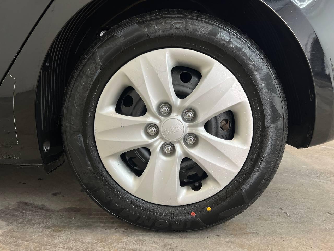 Kia Forte5 LX Auto 2017