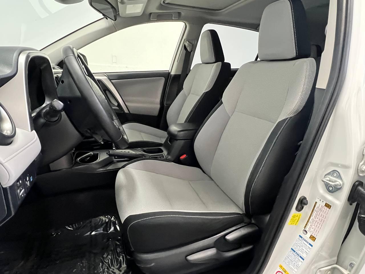 Toyota RAV4 XLE AWD 2018