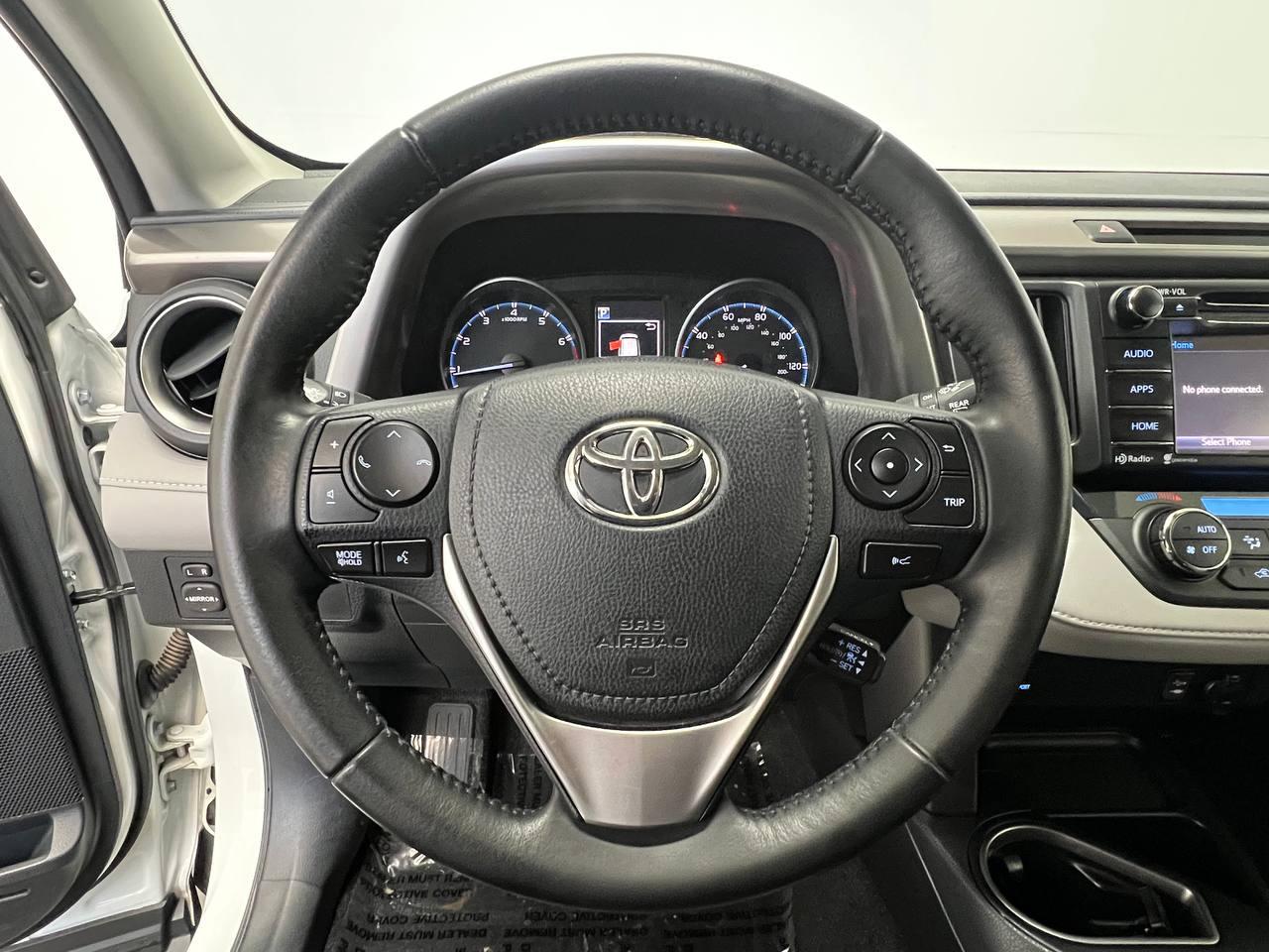 Toyota RAV4 XLE AWD 2018