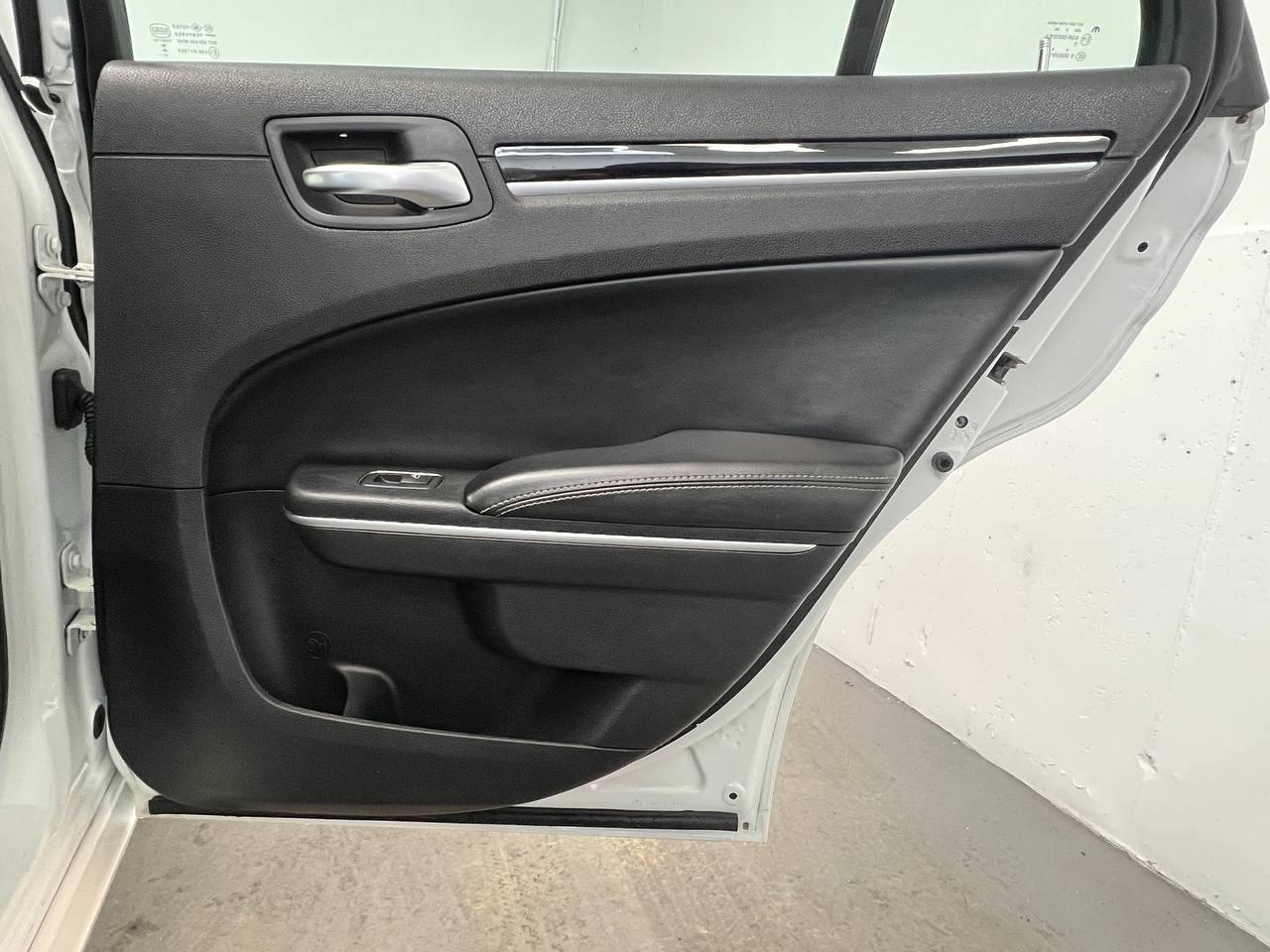 Chrysler 300 300S RWD 2021