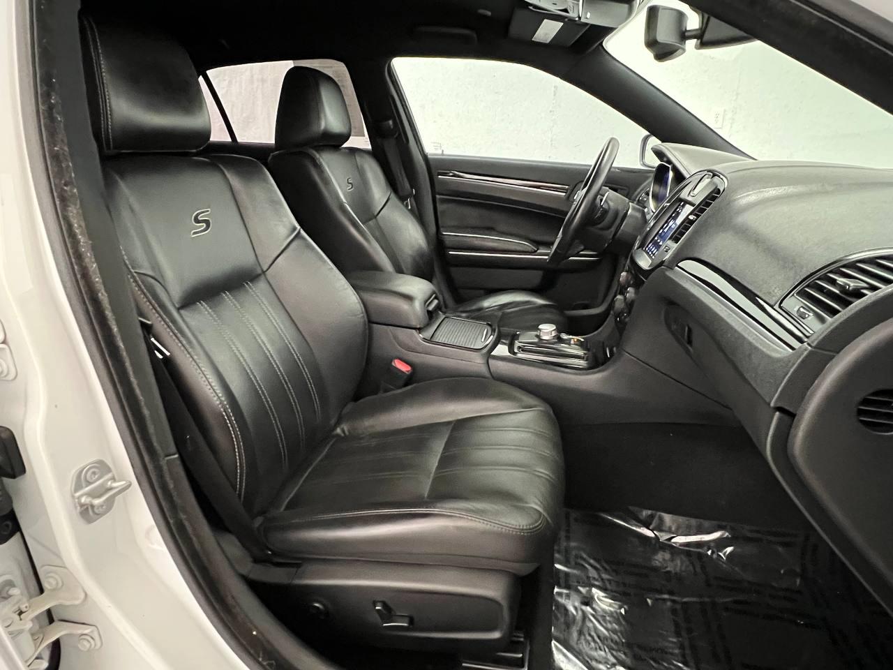Chrysler 300 300S RWD 2021