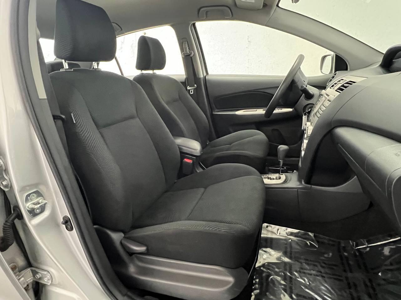 Toyota Yaris Sedan 2010