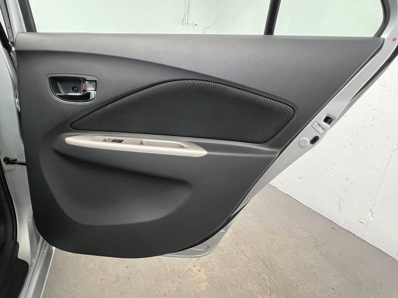 Toyota Yaris Sedan 2010