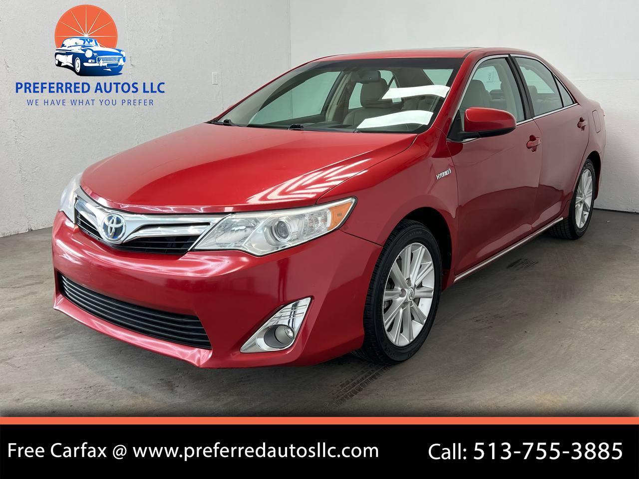 Toyota Camry Hybrid XLE 2012