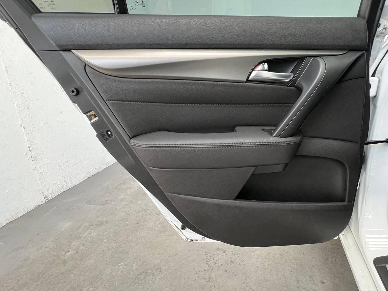 Acura TL 4dr Sdn Auto 2WD 2014