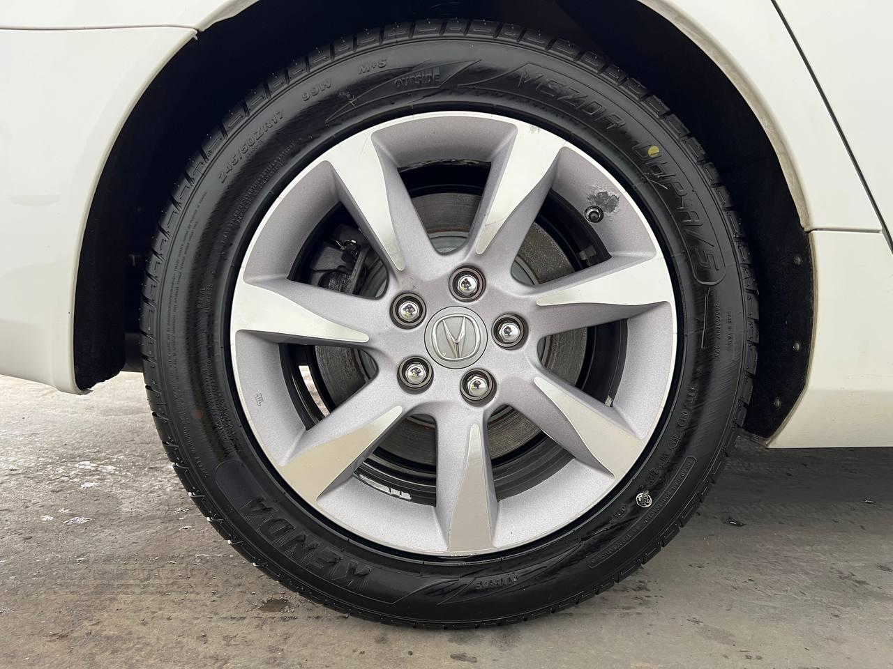 Acura TL 4dr Sdn Auto 2WD 2014