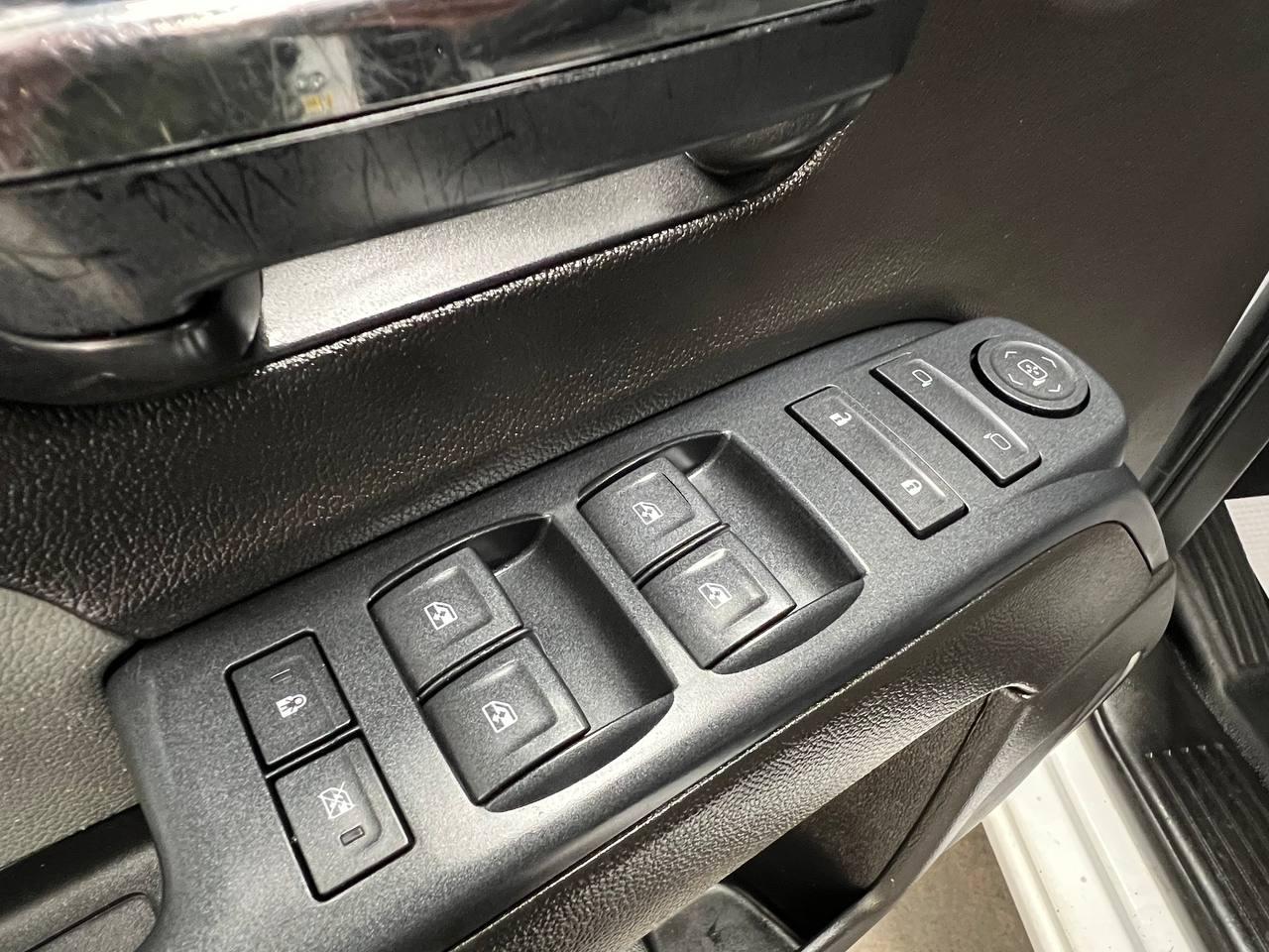 Chevrolet Silverado 1500 2WD Double Cab 143.5" Work Truck 2017