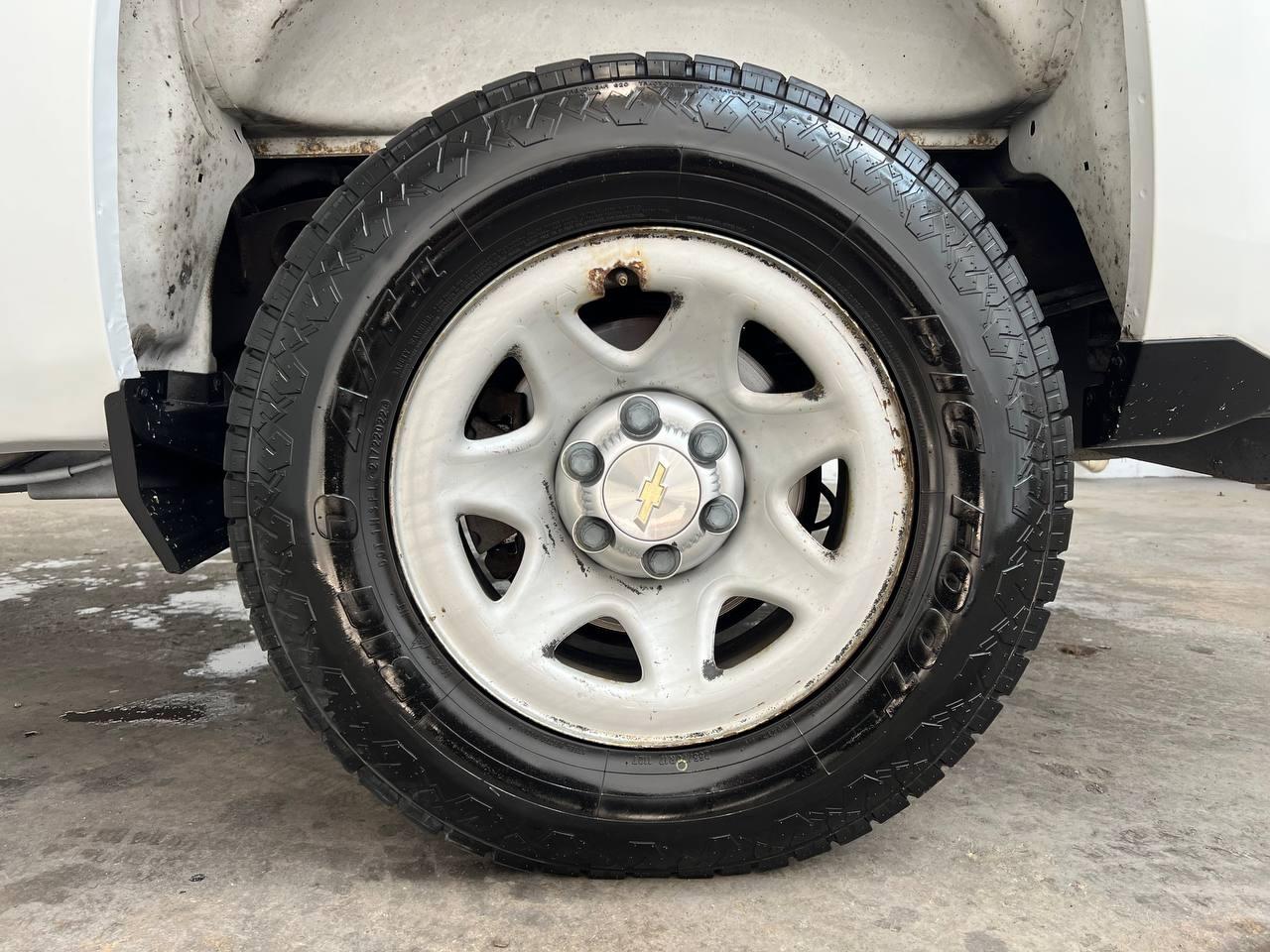 Chevrolet Silverado 1500 2WD Double Cab 143.5" Work Truck 2017