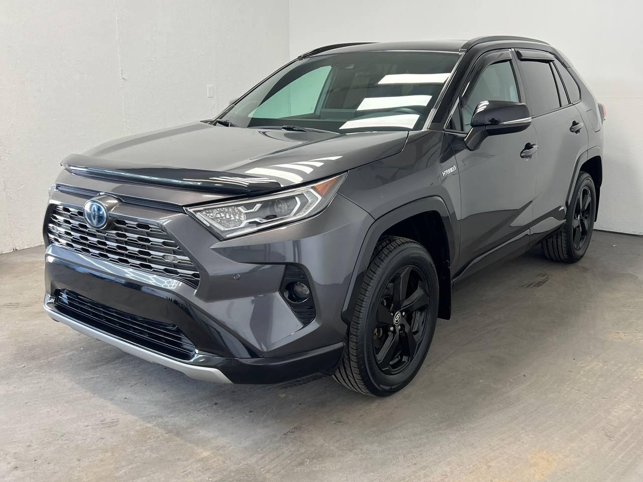 Toyota RAV4 Hybrid XSE AWD 2021