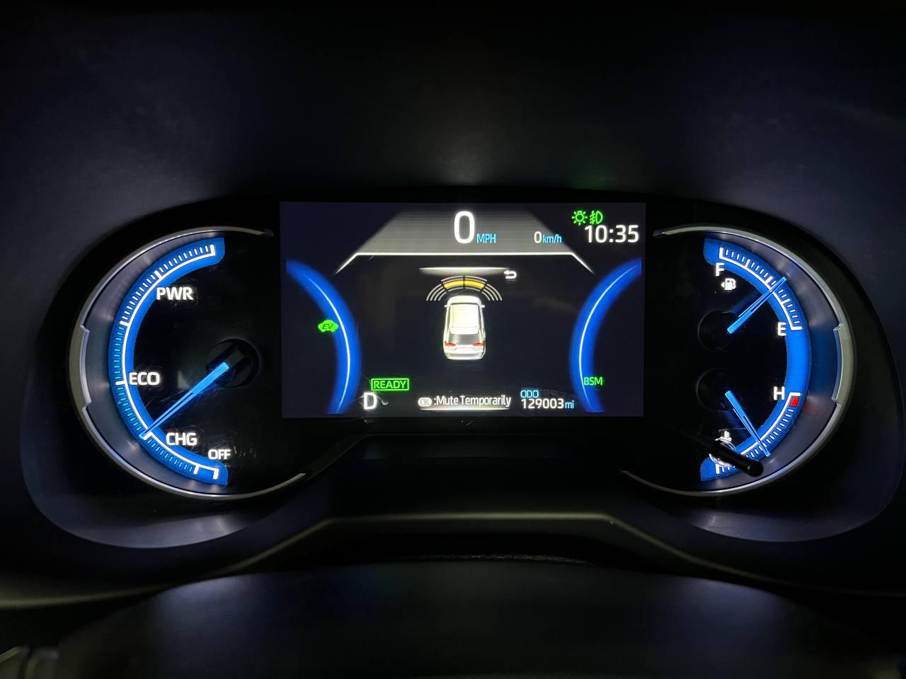 Toyota RAV4 Hybrid XSE AWD 2021