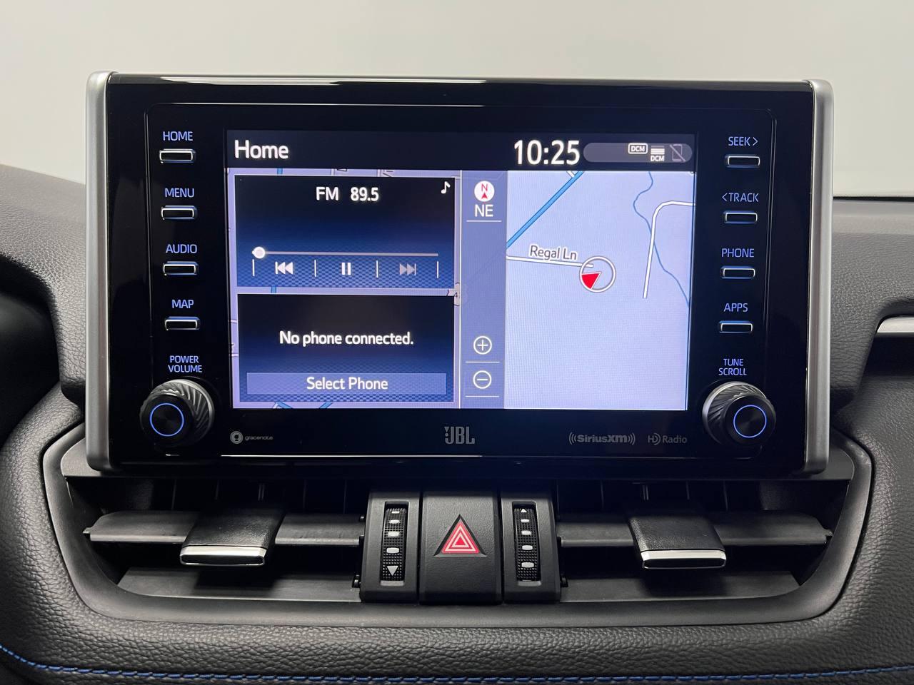 Toyota RAV4 Hybrid XSE AWD 2021