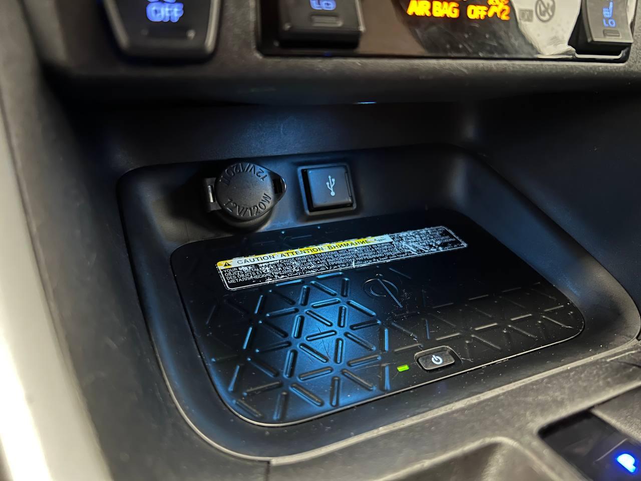 Toyota RAV4 Hybrid XSE AWD 2021