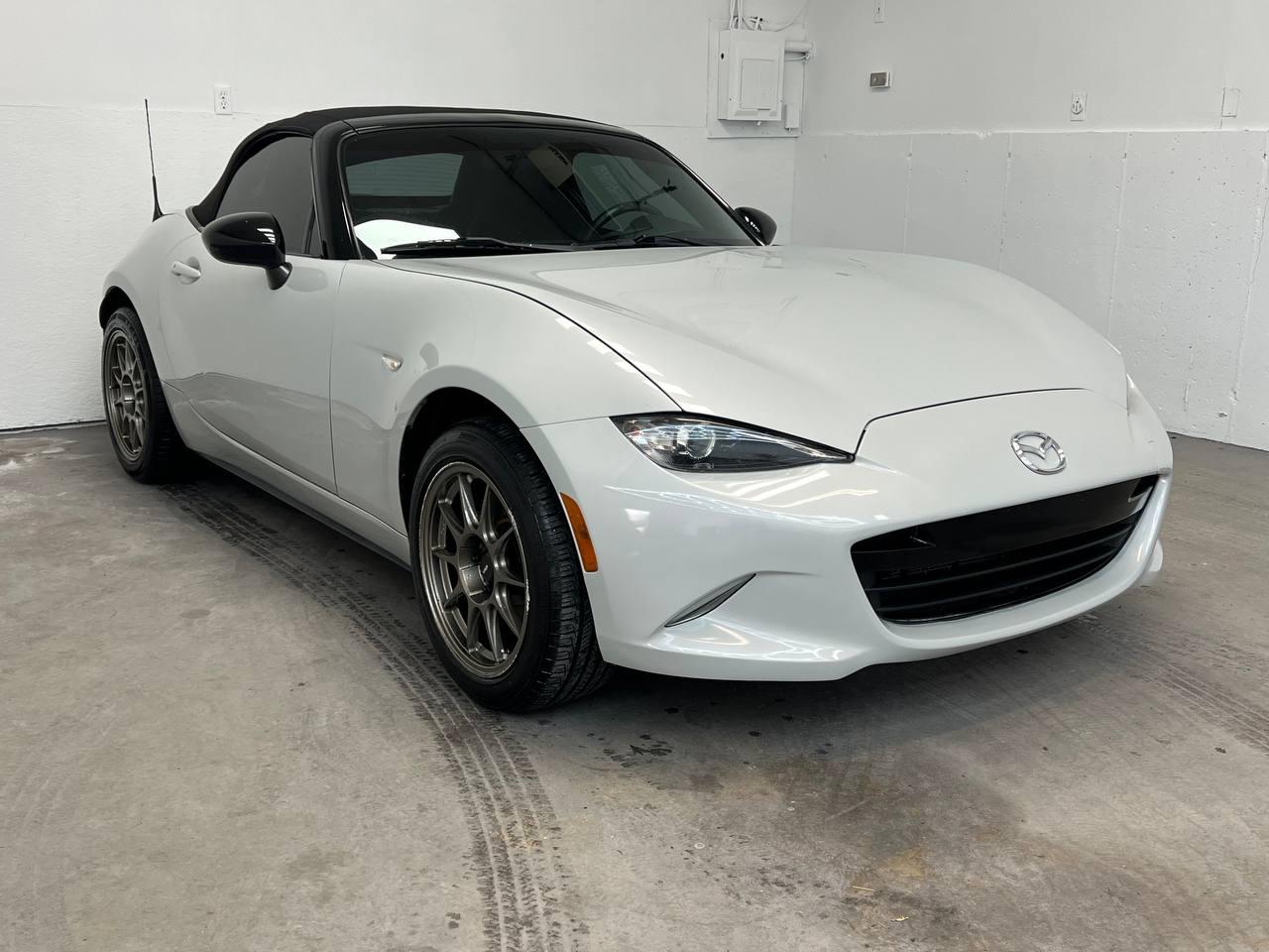 Mazda MX-5 Miata 2dr Conv Man Sport 2016
