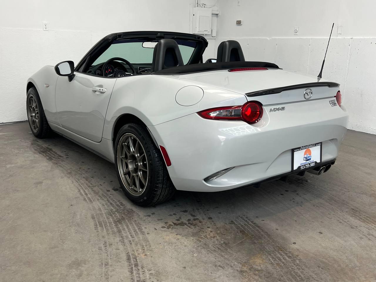 Mazda MX-5 Miata 2dr Conv Man Sport 2016