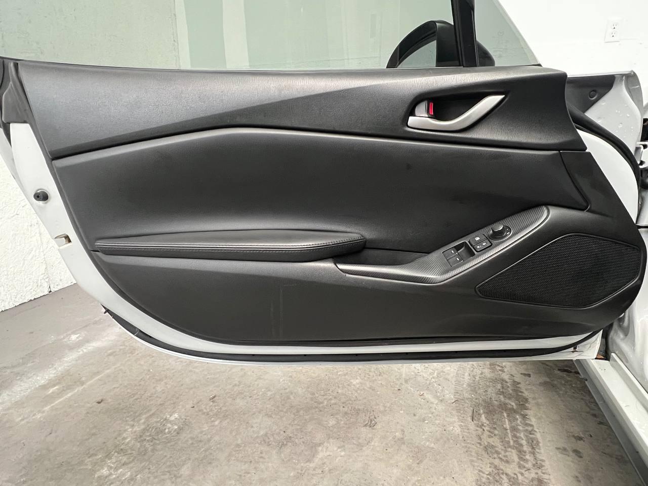 Mazda MX-5 Miata 2dr Conv Man Sport 2016