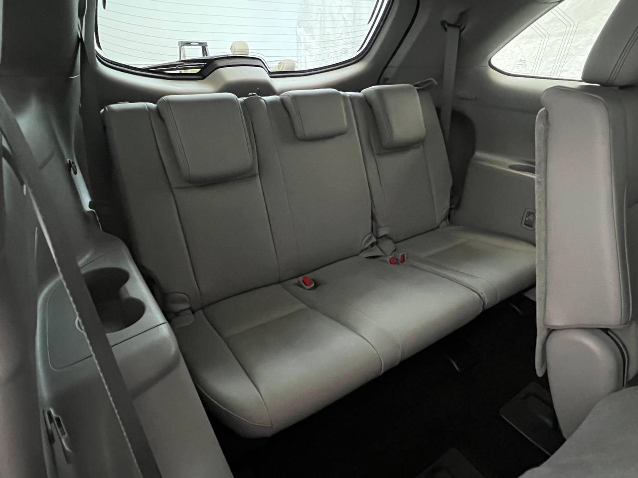 Toyota Highlander XLE V6 AWD (Natl) 2017