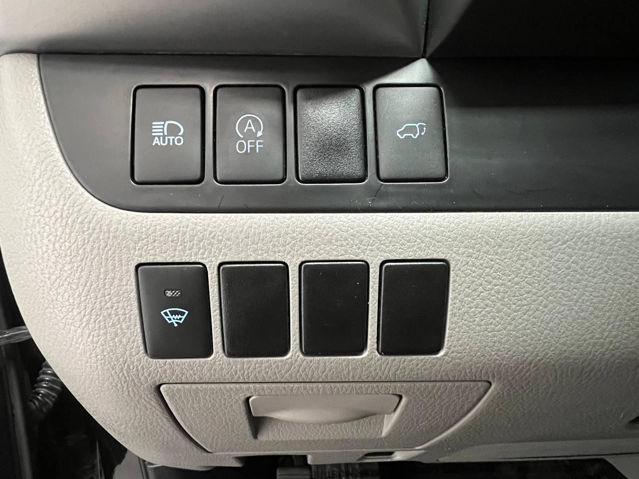 Toyota Highlander XLE V6 AWD (Natl) 2017