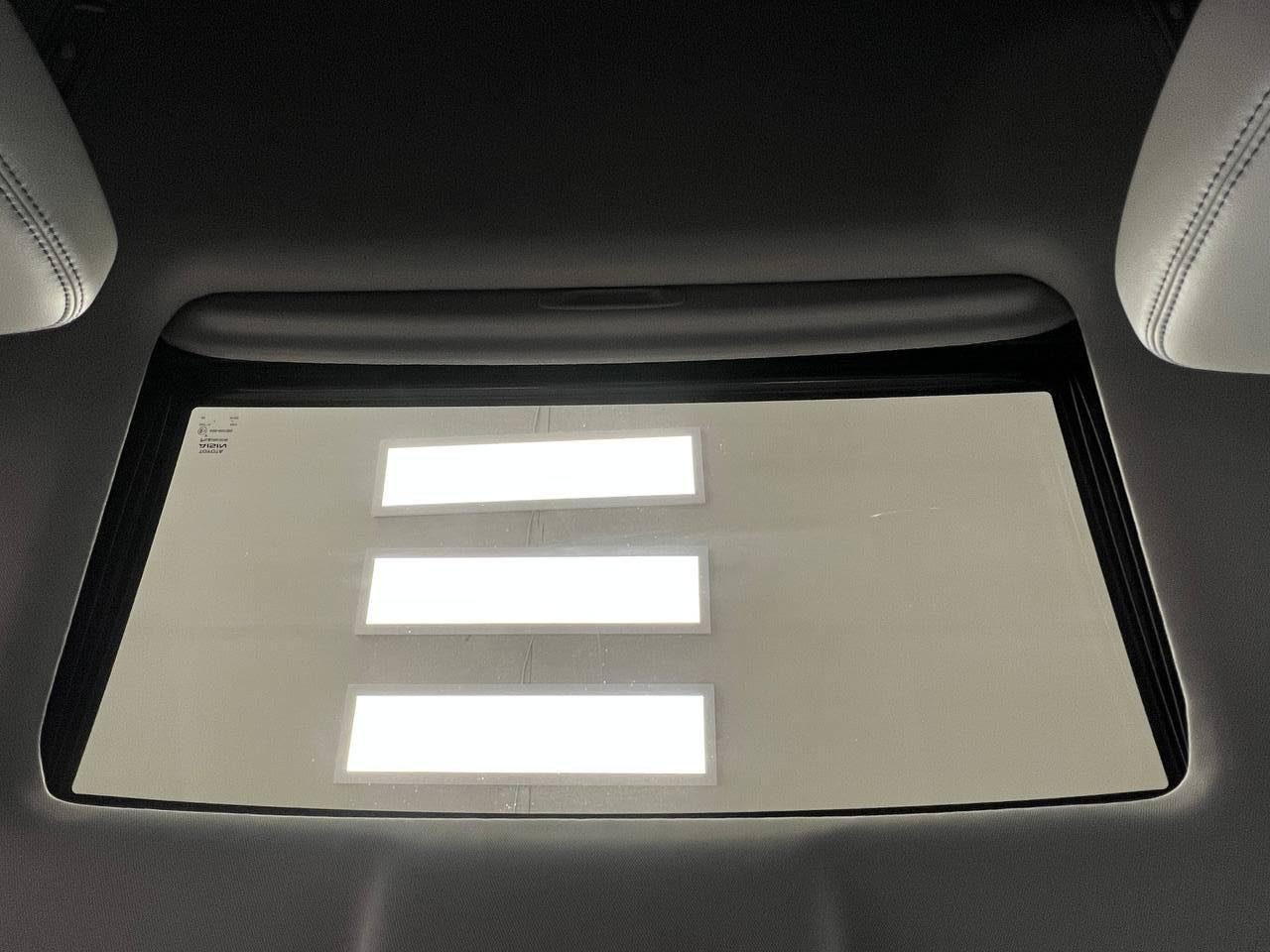 Toyota Highlander XLE V6 AWD (Natl) 2017